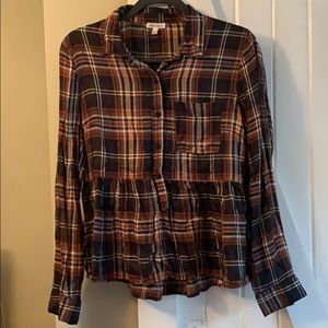 Dizzylizzy plaid peplum top medium